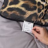 Avenue - Hoesloos Dekbed - Panter Luipaard/Taupe Grijs - 200x200 cm - Anti-allergisch