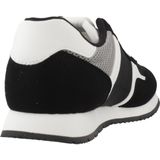 Merk - Model - Sneakers - Kleur - Materiaal