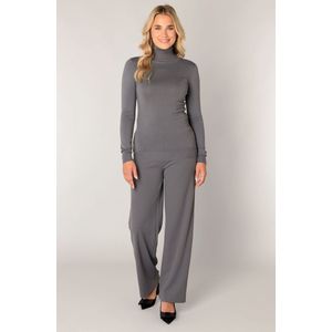 Base Level - Coltrui - Donkergrijs - Aansluitend - Lange Mouwen