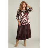 Yest Curve - Top - Donkerrood - Driekwartmouwen - Ronde Hals