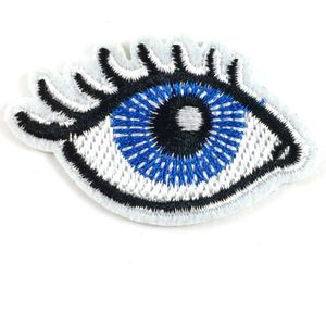 Oog Iris Wimpers Strijk Embleem Patch 5.4 cm / 4.4 cm / Wit Blauw Zwart