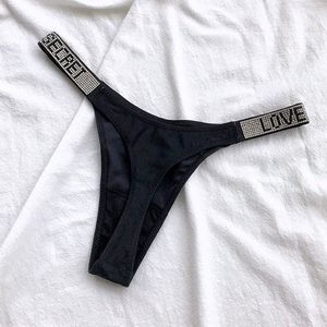 Love Secret String Zwart - Luxe Design - satijn lingerie met Diamantjes - High Waist - Ondergoed