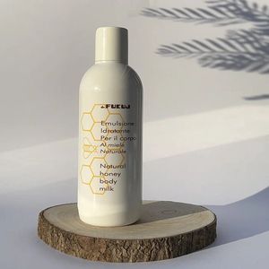 Dr Fukuj professionele lichaam creme met honing melk - kalmeert en voed de huid na behandelingen 500ml