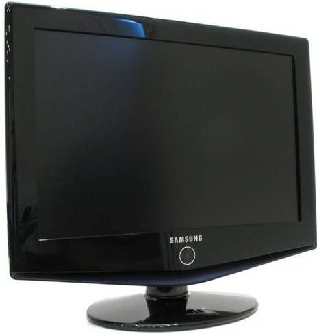 Microsoft Surface Laptop 3 - Intel Core i5-10e Generatie - 13 inch - Touch - 16GB RAM - 128GB SSD - Windows 11 Home + 3x 24 inch Monitor Zichtbaar gebruikt