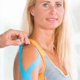 Nasara - Kinesiologytape - Rood - 5 meter x 5 cm