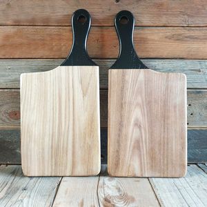 Rico & Plato borrelplank -tappas - ontbijtplank met zwart handvat - Cleaver 38cm, gemaakt van gecertifeerd teakhout.