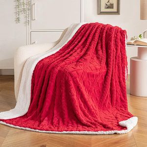 Cuddly Blanket Sofa Blanket 130 x 150 cm Lamb Blanket Striped Fluffy Soft Blanket Sofa Throw Couch Blanket for Bed Sofa Living Room Light Red