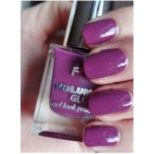 P2 EU Cosmetics Gel Look 290 Candy Thief Paars Nagellak 12ml