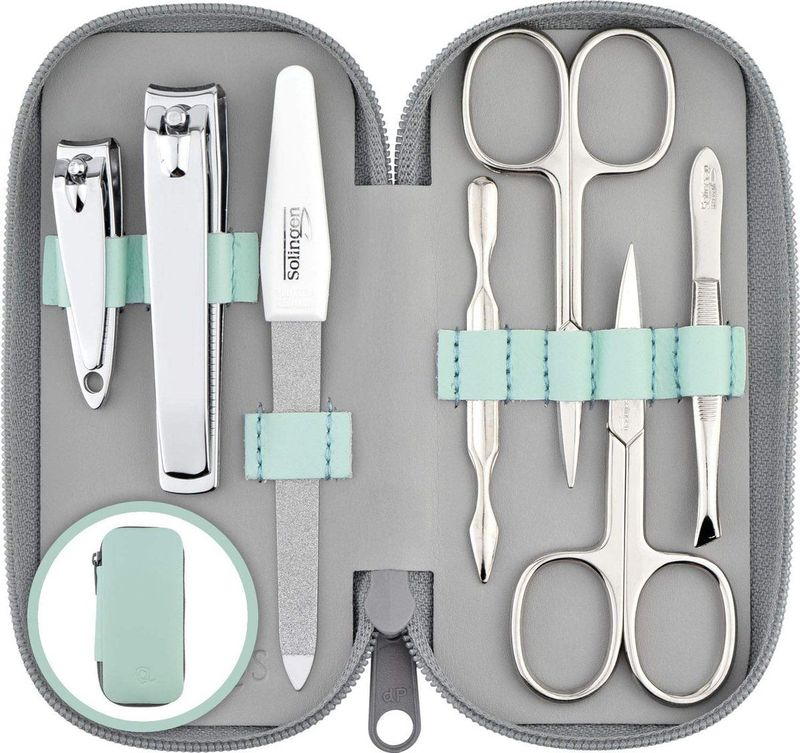 MarQus - Nagelverzorgingset - Diverse Instrumenten - LED Koffer - Functioneel Ontwerp