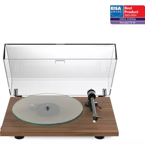 Pro-Ject Essential III: Romance is in the air now that two becomes