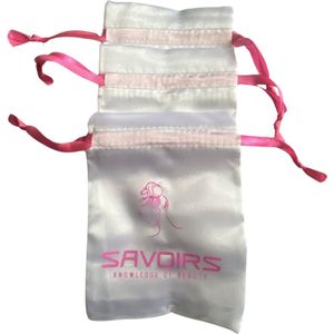 Drawstring bag-mini make up bag- Breedte 3,5 cm Lengte 5 cm-inhoud 30ml 6 stuks.Wit met roze letters.