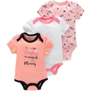 baby jumpsuit met korte mouwen,driedelige set (6M)