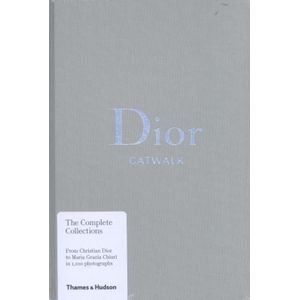 Nieuwe Mags Dior Catwalk