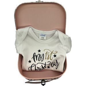 Baby koffertje roze & kerst-rompertje - wit - met eigen naam en voetjes op koffertje