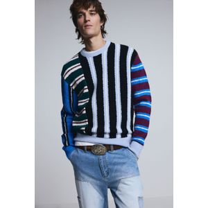 Trui met meerdere strepen