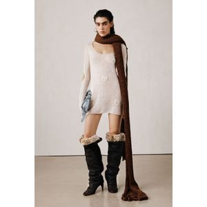 Geborduurde studiojurk