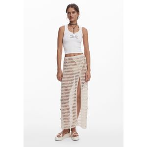 Opengewerkt wikkeljurk met applicaties