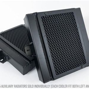 CSF BMW F8X M3/M4/M2C Auxiliary Radiators w/ Rock Guards (Sold Individually - Fits Left and Right - 8258