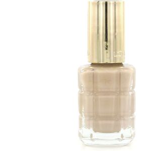 L'Oréal Color Riche a L'Huile Nagellak - 663 Sable Tuileries