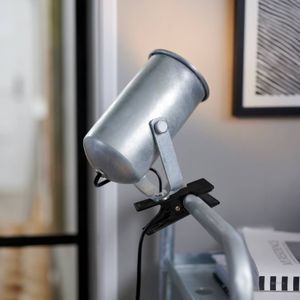 Nordlux Porter klemlamp met industriële look