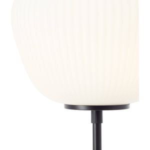 Brilliant Kaizen vloerlamp, hoogte 140 cm, opaal, glas/metaal