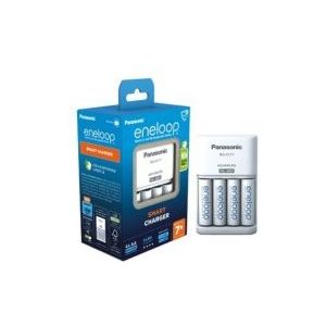 Panasonic Eneloop Oplaadbare AA Batterijen + Smart Charger (4 stuks, 2000 mAh)