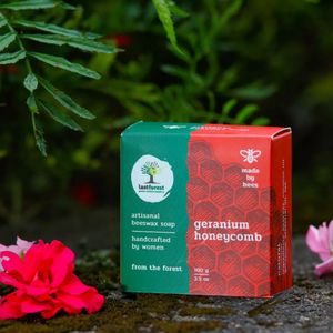 Honingraat Bijenwaszeep Geranium  100 gram Last Forest
