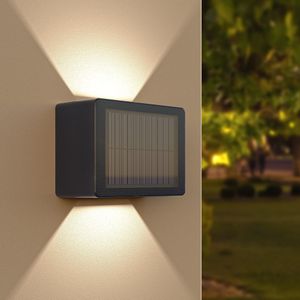 Louis - Solar LED Wandlamp - Kubus -  Up&Downlight - CCT warm wit-koud wit -  Zwart - IP65 waterdicht - 4 LEDs - tuinverlichting - buitenlamp