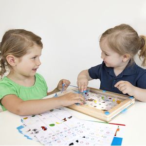 Beleduc LogiPlay Houten Magneetspel - Geschikt voor kinderen van 4 tot 8 jaar - 19-delig