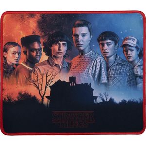 Konix Stranger Things Muismat Beste Vrienden 27 x 32 cm (S), Muismat, Veelkleurig