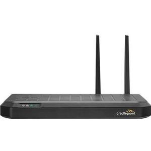 Cradlepoint 3Y NetCloud Small Br Ess Plan Adv&E102, Router, Zwart