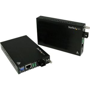 StarTech 10/100 Mbit/s Ethernet Vezel / Glasvezel Single Mode WDM Media Converter Kit SC 20 km - 100Base-FX, Data converter