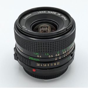 Canon FD 24mm f/2.0 objectief - Tweedehands