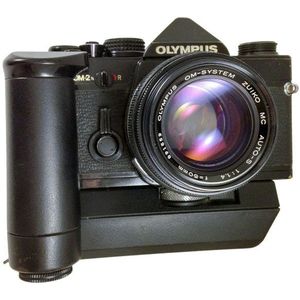 Olympus OM-2N + 50mm f/1.4 + Winder 2 - Tweedehands