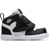 Jordan - Sky - Babyschoenen - Zwart - Leer