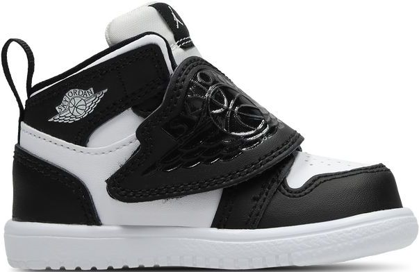 Jordan - Sky - Babyschoenen - Zwart - Leer