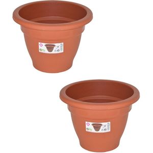 Set van 4x stuks terra cotta kleur ronde plantenpot/bloempot kunststof diameter 18 cm - Plantenbakken/bloembakken voor buiten