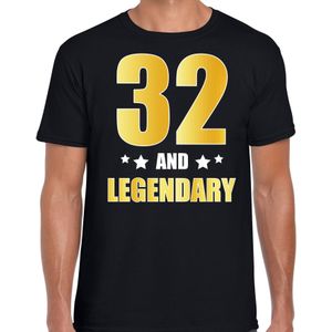 32 and legendary verjaardag cadeau t-shirt / shirt - zwart - gouden en witte letters - voor heren - 32 jaar  / outfit