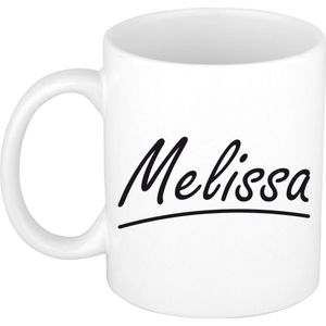Melissa naam cadeau mok / beker sierlijke letters - Cadeau collega/ moederdag/ verjaardag of persoonlijke voornaam mok werknemers