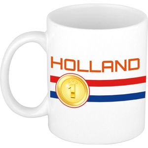 Holland vlag met medaille beker / mok wit - 300 ml - Nederland supporter / fan