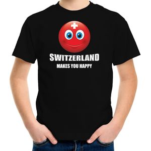 Switzerland makes you happy landen t-shirt Zwitserland met emoticon - zwart - kinderen - Zwitserland landen shirt met Zwitserse vlag - EK / WK / Olympische spelen outfit / kleding