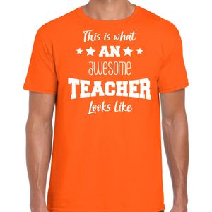 Bellatio Decorations cadeau t-shirt voor heren - awesome teacher - docent/leraar bedankje - oranje