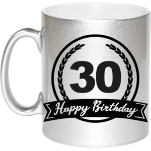 Zilveren Happy Birthday 30 years cadeau mok / beker met wimpel - 330 ml - keramiek - verjaardags koffiemok / theebeker
