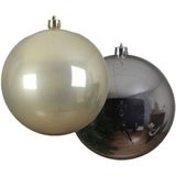 Grote decoratie kerstballen - 2x st- 20 cm -champagne en zilver -kunststof