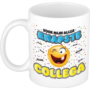 Bellatio Decorations cadeau mok voor collega - grappig - keramiek - 300 ml - knapste collega