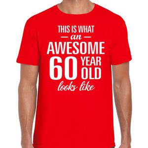 Awesome 60 year - geweldige 60 jaar cadeau t-shirt rood heren -  Verjaardag cadeau