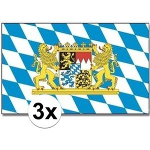3x Beieren/Oktoberfest decoratie versiering vlaggen - Bierfeest thema versiering