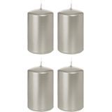 16x Zilveren cilinderkaars/stompkaars 5 x 8 cm 18 branduren - Geurloze zilverkleurige kaarsen - Woondecoraties
