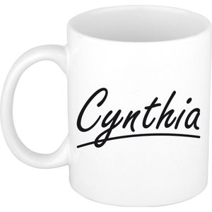 Cynthia naam cadeau mok / beker sierlijke letters - Cadeau collega/ moederdag/ verjaardag of persoonlijke voornaam mok werknemers