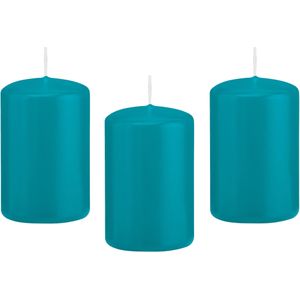 8x Turquoise blauwe cilinderkaarsen/stompkaarsen 5 x 8 cm 18 branduren - Geurloze kaarsen turkoois blauw - Woondecoraties